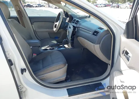 2012 Ford Fusion S from USA, damaged, VIN 3FAHP0GA7CR111586